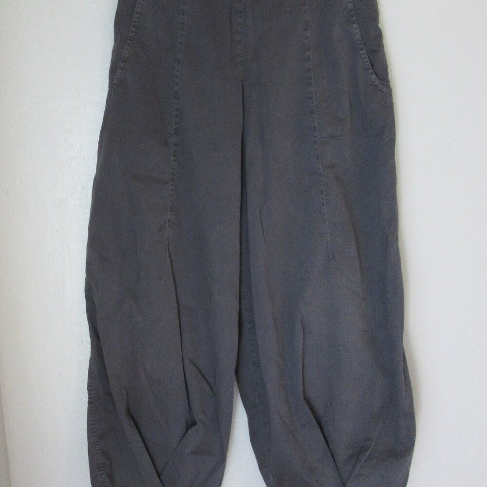 OSKA Gray Balloon Barrel Size 2 Pants